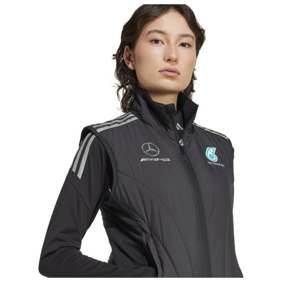 Adidas Γυναικείο αμάνικο μπουφάν Mercedes - AMG Petronas Jacket